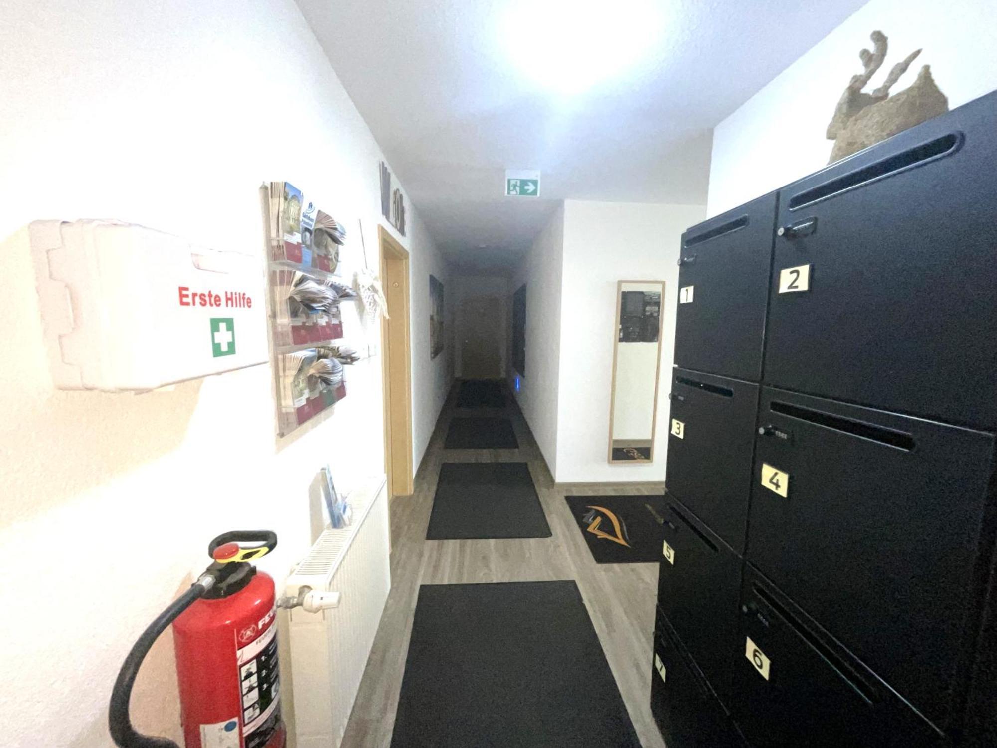 Gaestehaus Wuerzburg 24H Estenfeld ภายนอก รูปภาพ